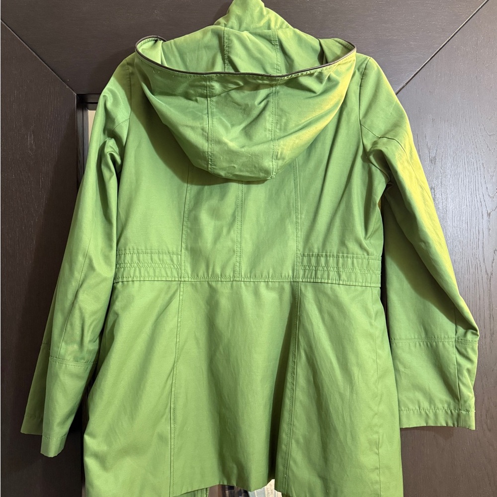 Esprit Green Jacket With Classic Toggle Closures - image 2